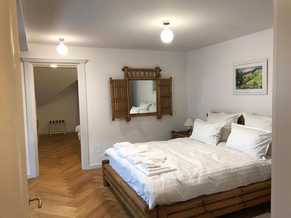 Augsburg Apart Piatra Neamţ Buitenkant foto