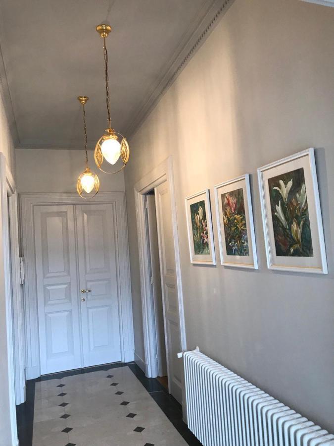 Augsburg Apart Piatra Neamţ Buitenkant foto