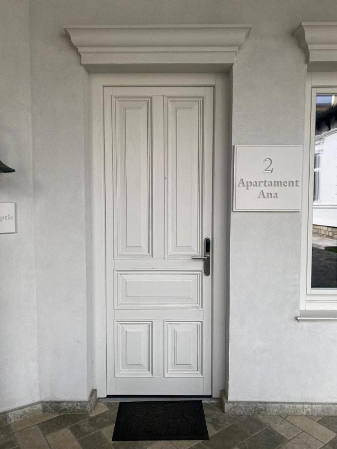 Augsburg Apart Piatra Neamţ Buitenkant foto