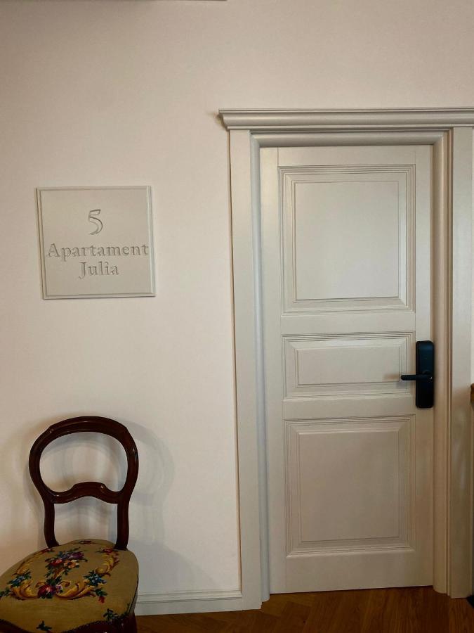 Augsburg Apart Piatra Neamţ Buitenkant foto