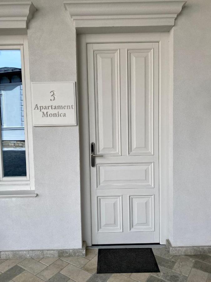 Augsburg Apart Piatra Neamţ Buitenkant foto