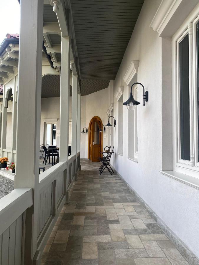 Augsburg Apart Piatra Neamţ Buitenkant foto