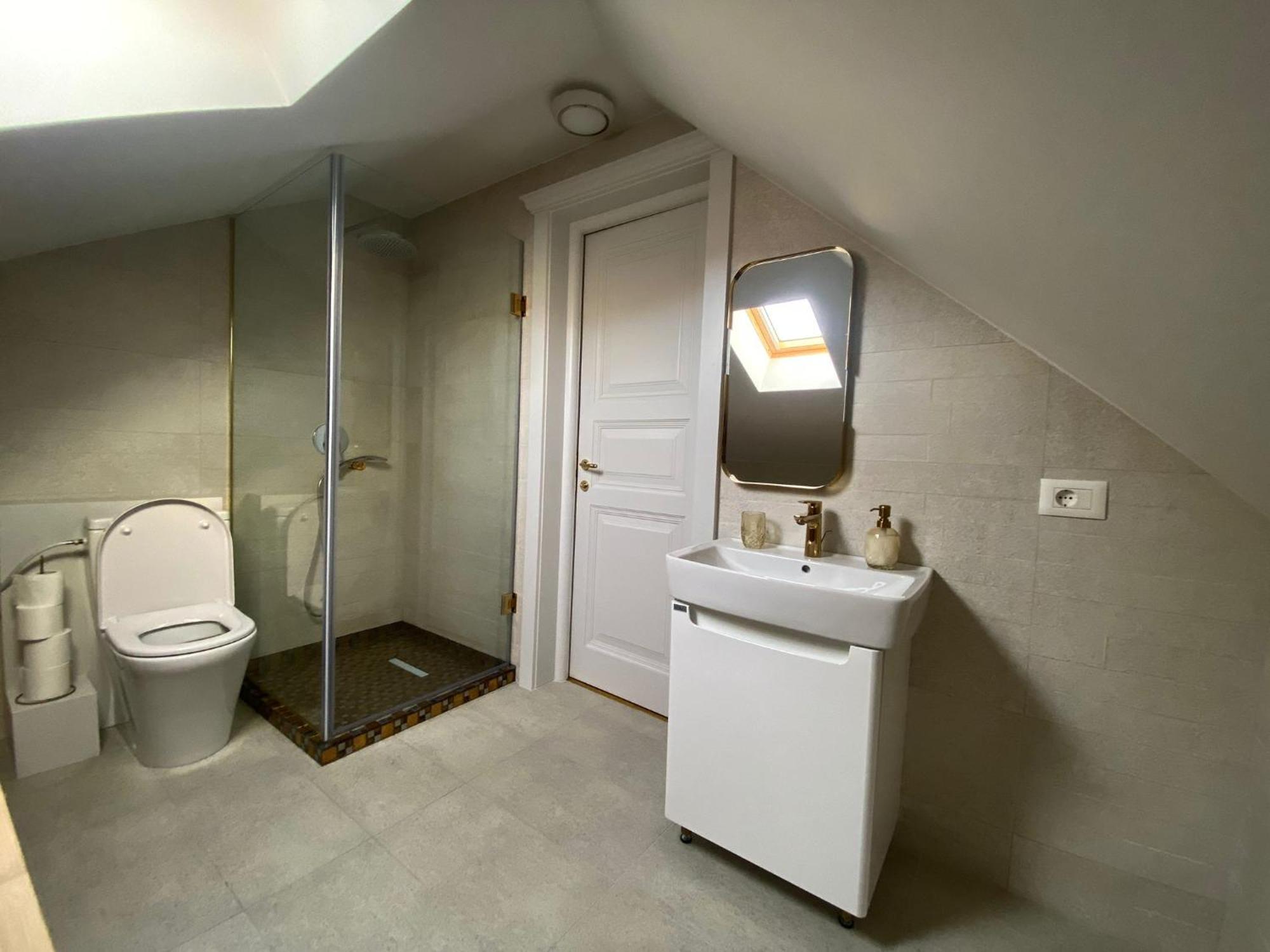 Augsburg Apart Piatra Neamţ Buitenkant foto