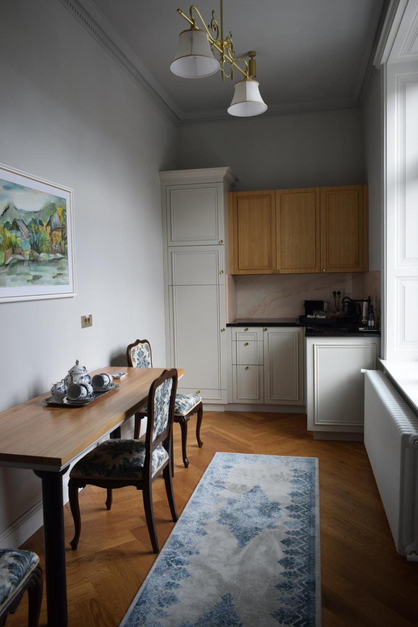 Augsburg Apart Piatra Neamţ Buitenkant foto